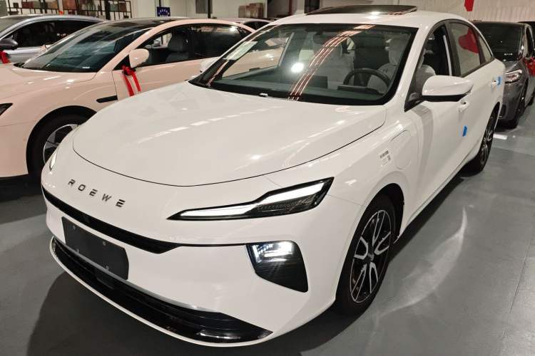 Used Roewe D6 2025 450km Deluxe Edition Guazi used car, China used car export, Used car for sale, Used cars, Cheapest cars for sale