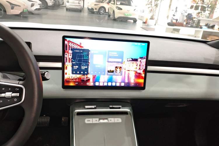 Used Roewe D6 2025 450km Deluxe Edition Audio And AC Panel