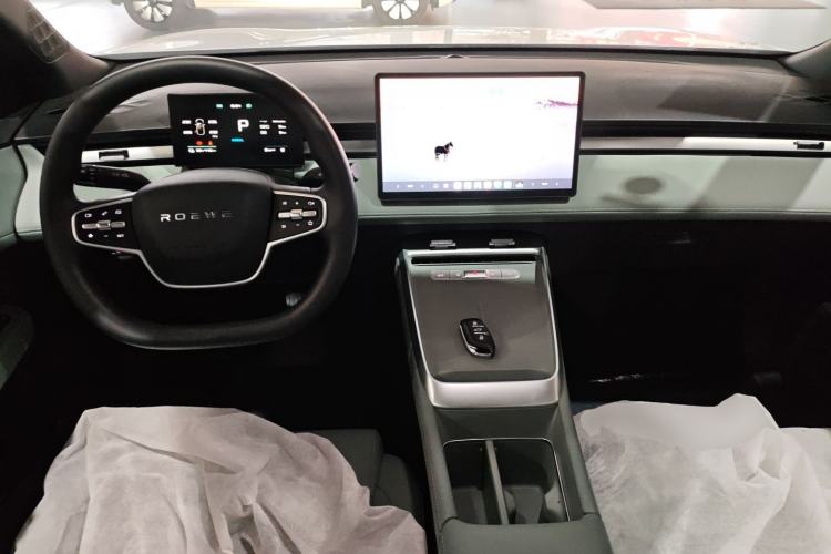 Used Roewe D6 2025 450km Deluxe Edition Center Console