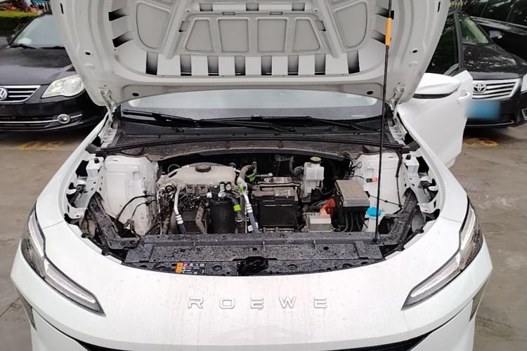 Used Roewe D6 2025 450 km Premium Edition Engine Bay