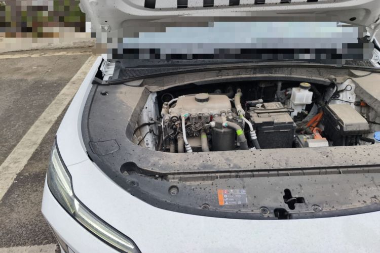 Used Roewe D6 2025 520km Luxury Edition Engine Bay Right