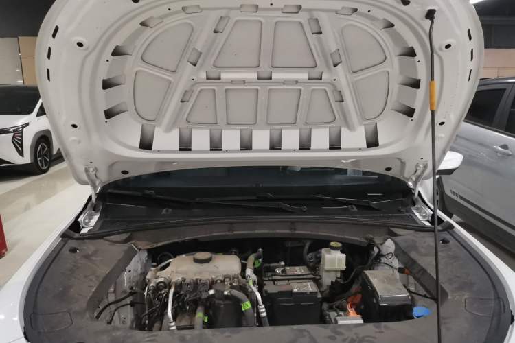 Used Roewe D6 2025 450km Deluxe Edition Engine Bay