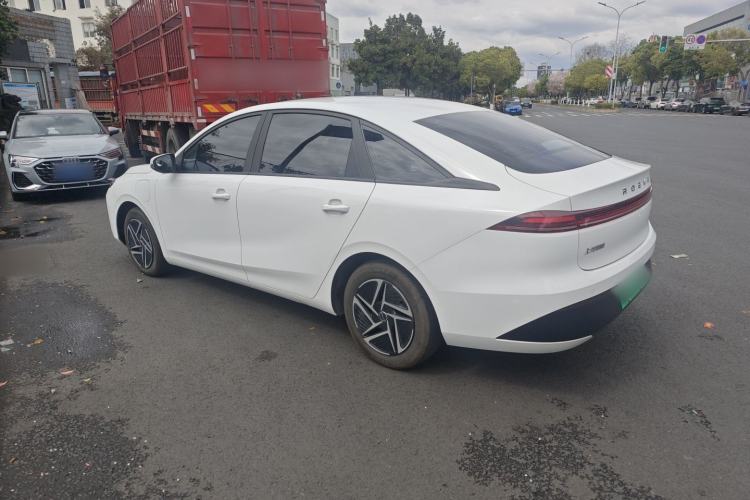 Used Roewe D6 2025 450 km Premium Edition Exterior 1