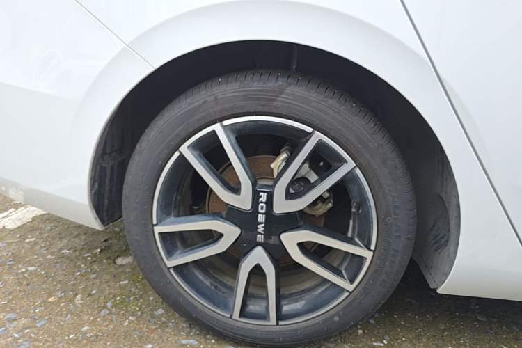 Used Roewe D6 2025 450km Deluxe Edition Exterior 5