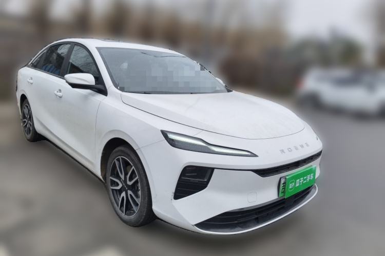 Used Roewe D6 2025 520km Luxury Edition Front Right 45 Deg