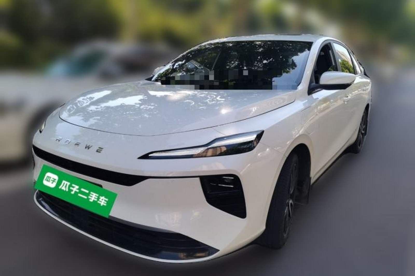 Фото Roewe с площадки