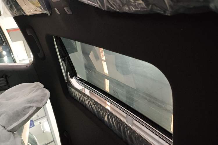 Used Roewe D6 2025 450km Deluxe Edition Headliner