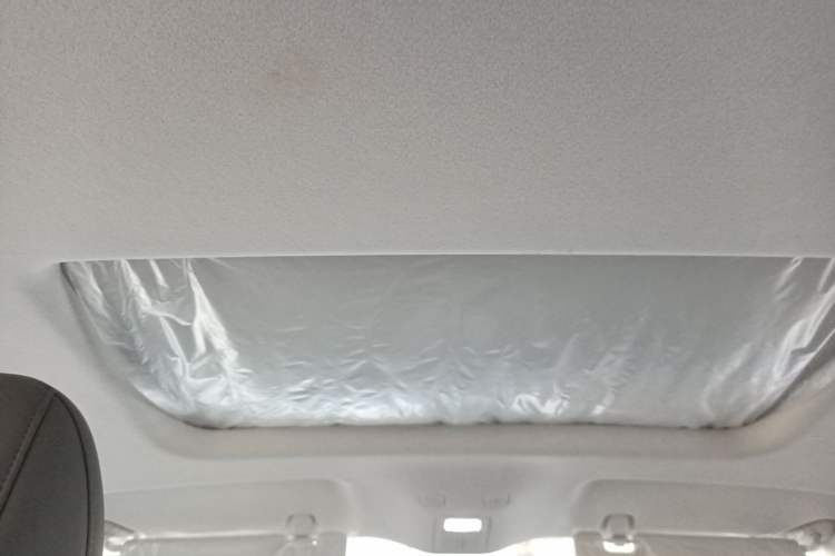 Used Roewe D6 2025 450 km Premium Edition Headliner