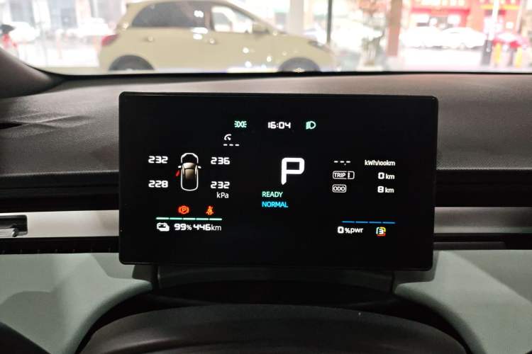 Used Roewe D6 2025 450km Deluxe Edition Instrument Cluster