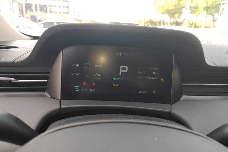 Used Roewe D6 2025 450 km Premium Edition Instrument Cluster