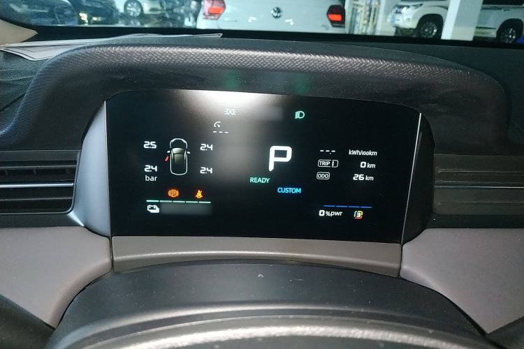 Used Roewe D6 2025 450 km Premium Edition Instrument Cluster
