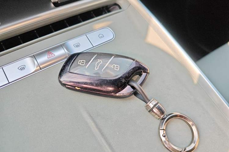 Used Roewe D6 2025 450km Deluxe Edition Interior 1