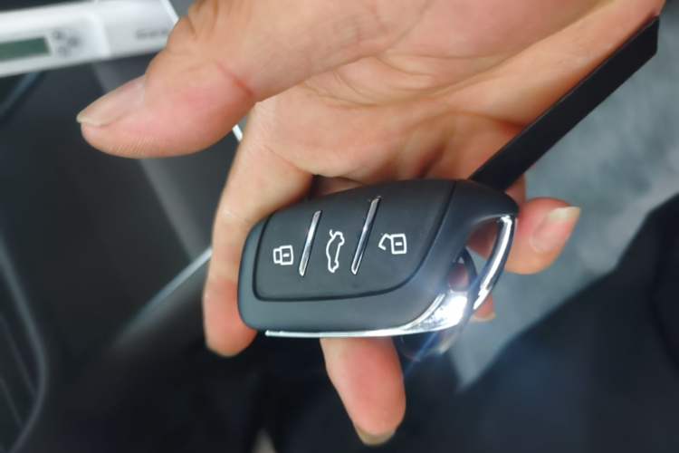 Used Roewe D6 2025 450 km Premium Edition Interior 1