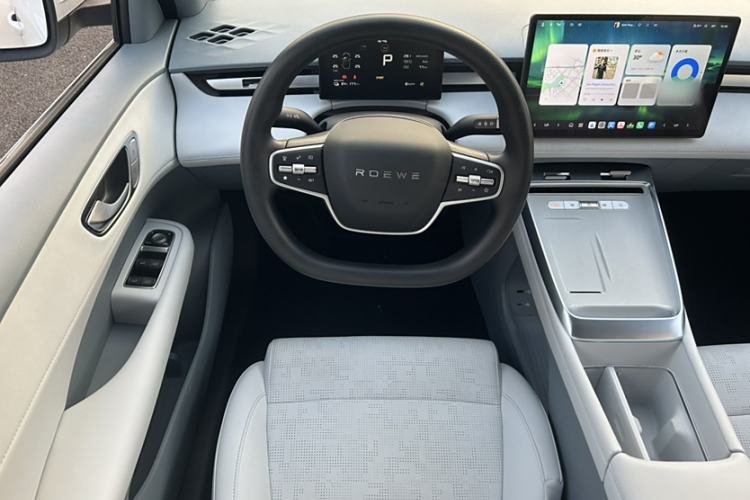 Used Roewe D6 2025 520km Smart Enjoyment Version Interior 10