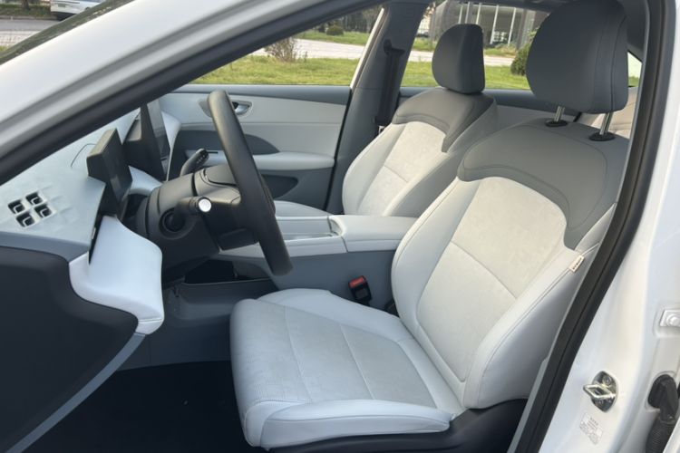 Used Roewe D6 2025 520km Smart Enjoyment Version Interior 14