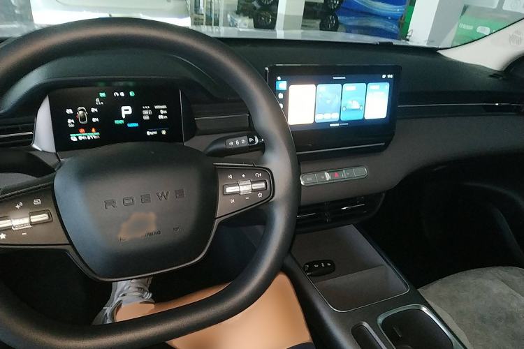 Used Roewe D6 2025 450 km Premium Edition Interior 2