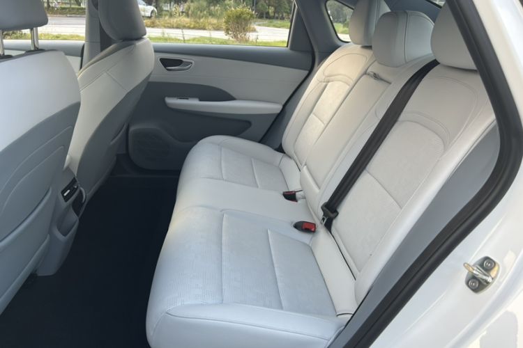 Used Roewe D6 2025 520km Smart Enjoyment Version Interior 8