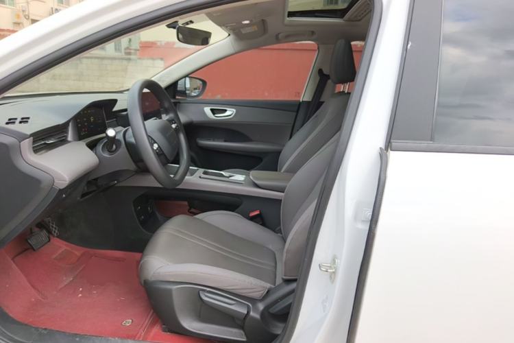 Used Roewe D6 2025 450 km Premium Edition Left Front Seat
