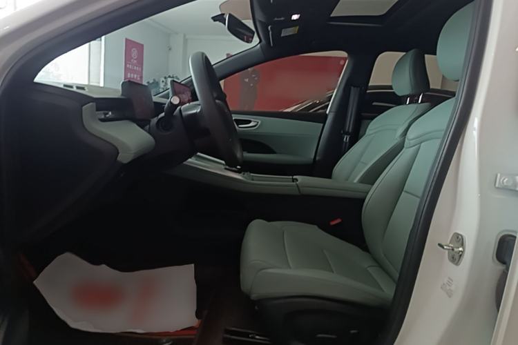 Used Roewe D6 2025 450km Deluxe Edition Left Front Seat