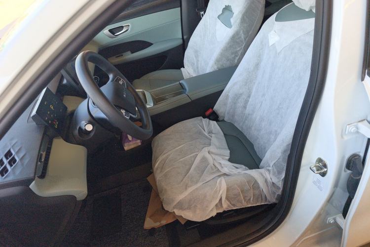 Used Roewe D6 2025 450km Deluxe Edition Left Front Seat