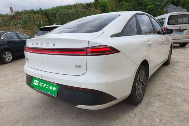 Used Roewe D6 2025 450 km Premium Edition Rear Right 45 Deg