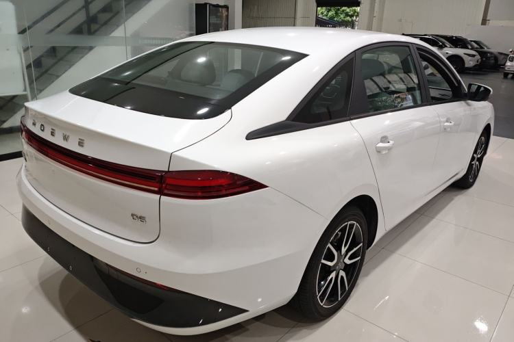 Used Roewe D6 2025 450km Deluxe Edition Rear Right 45 Deg