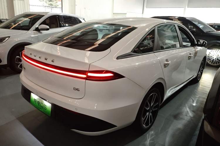 Used Roewe D6 2025 450km Deluxe Edition Rear Right 45 Deg