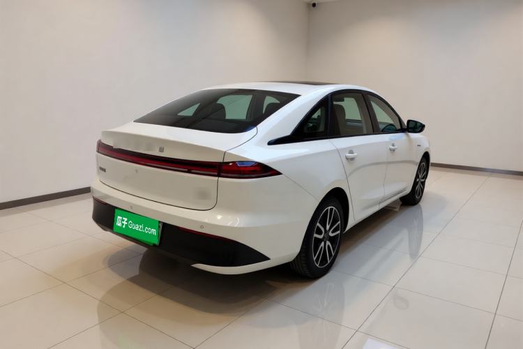 Used Roewe D6 2025 450km Deluxe Edition Rear Right 45 Deg