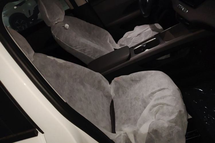 Used Roewe D6 2025 450 km Premium Edition Right Front Seat
