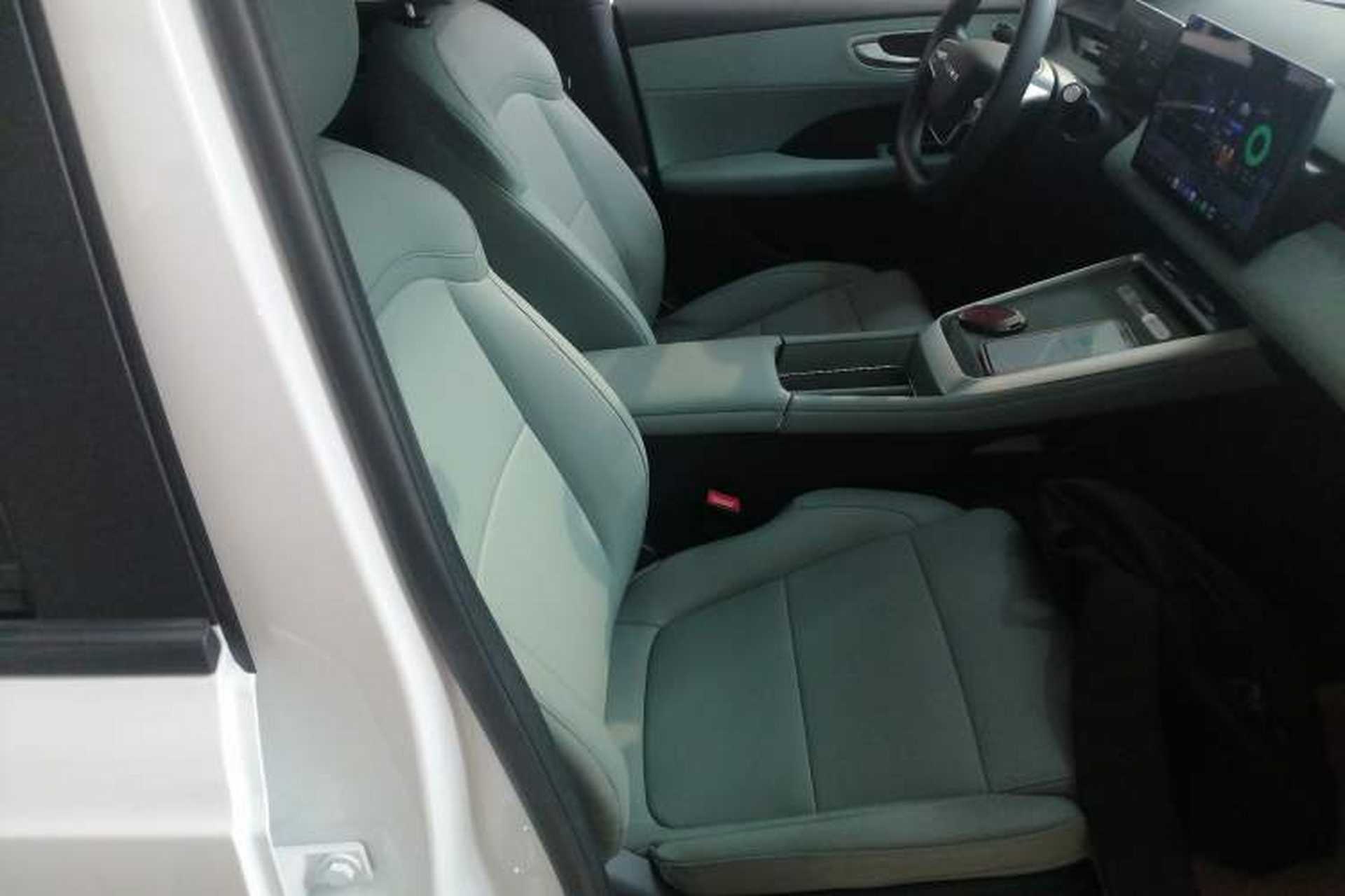 Used Roewe D6 2025 450km Deluxe Edition Right Front Seat