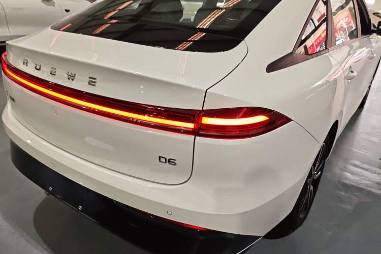 Used Roewe D6 2025 450km Deluxe Edition Right Rear Taillight