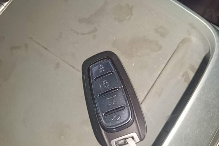 Used Roewe D6 2025 520km Luxury Edition Vehicle Key