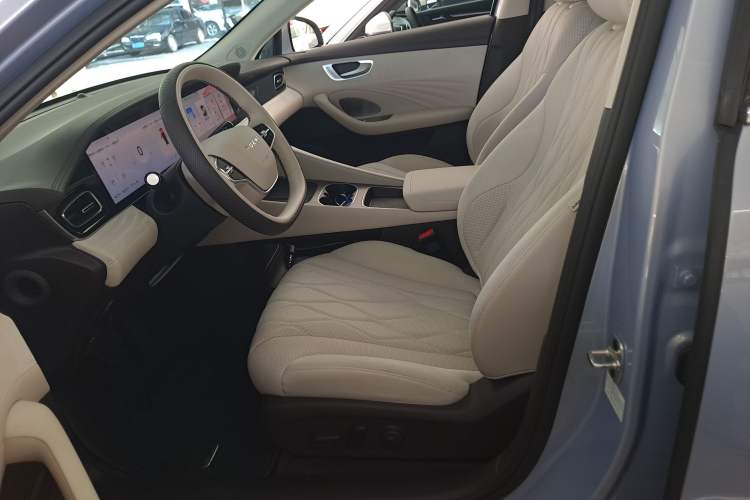 Used Roewe D7 2023 DMH 125km Excellence Edition Left Front Seat