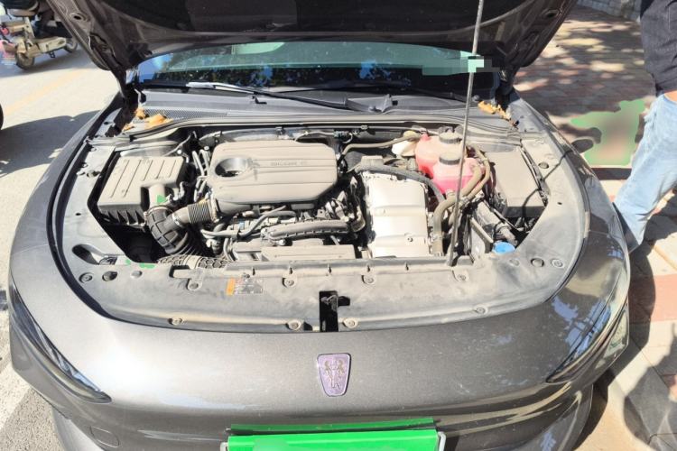 Used Roewe D7 2023 DMH 125km Superior Edition Engine Bay