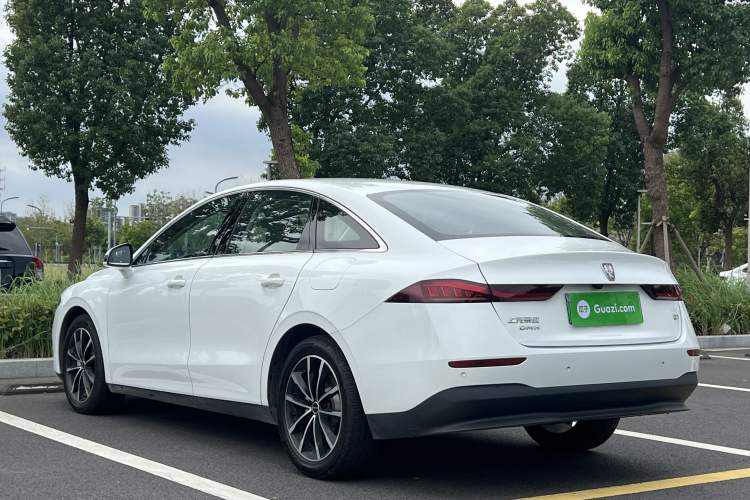 Used Roewe D7 2025 DMH 125km World Champion Edition Exterior 4