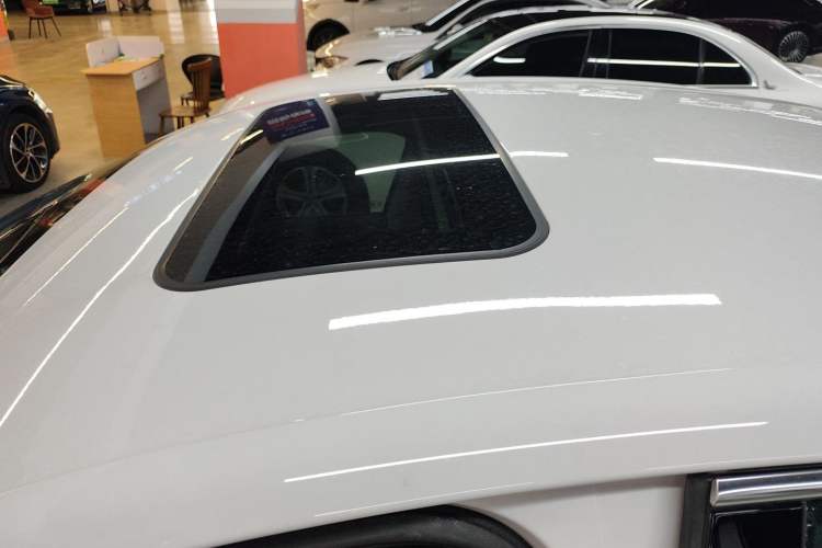 Used Roewe D7 2025 DMH 125km World Champion Edition Roof