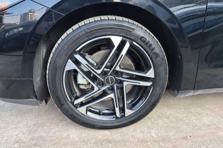 Used Roewe D7 2023 DMH 125km Superior Edition Exterior 3