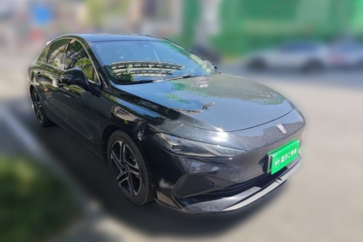 Used Roewe D7 2023 DMH 125km Flagship Edition Front Right 45 Deg