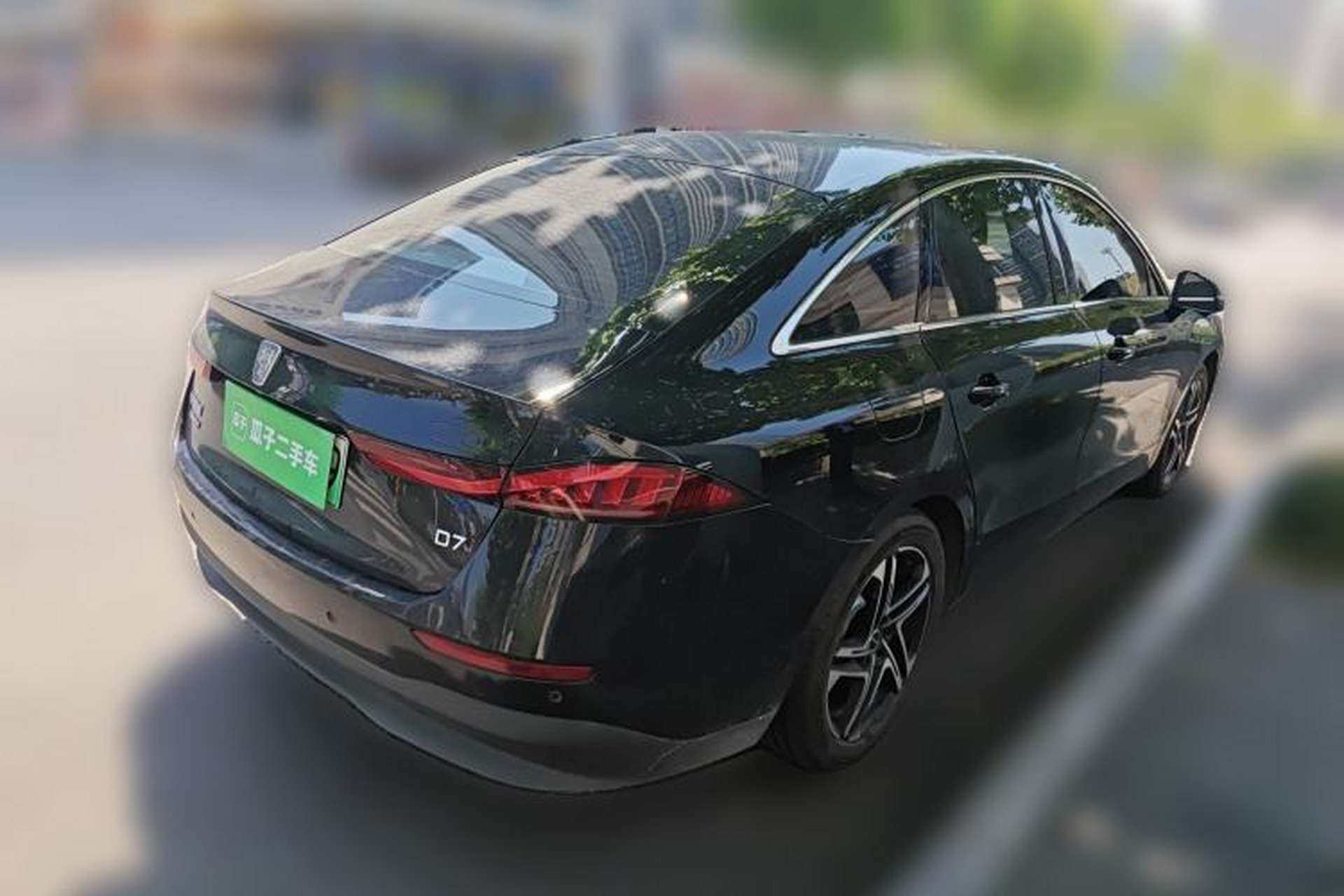 Used Roewe D7 2023 DMH 125km Flagship Edition Rear Right 45 Deg