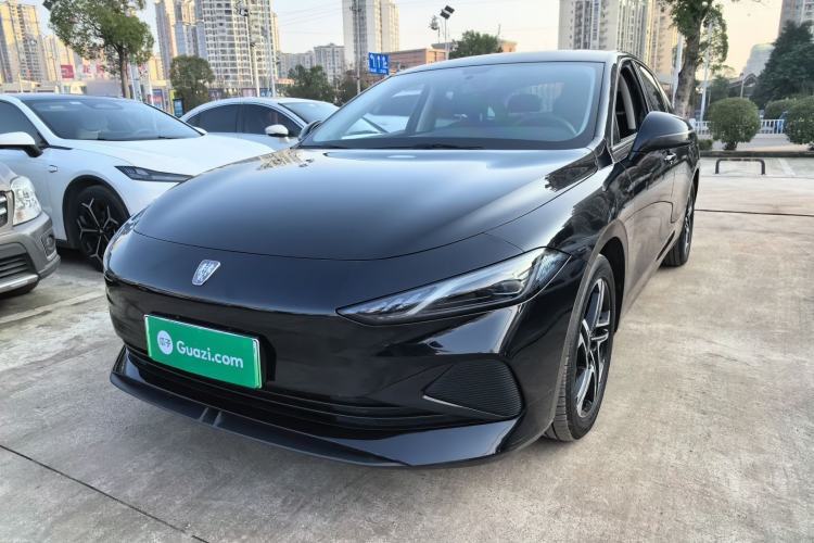 Used Roewe D7 2023 DMH 125km Superior Edition Guazi used car, China used car export, Used car for sale, Used Roewe cars, Cheapest cars for sale
