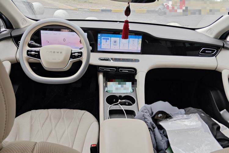Used Roewe D7 2023 EV 510km Rear-Drive Flagship Edition Center Console