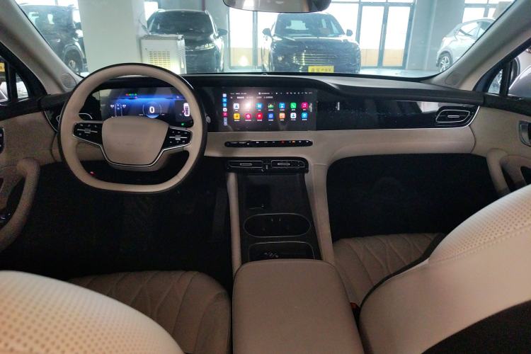 Used Roewe D7 2023 DMH 125km Excellence Edition Center Console