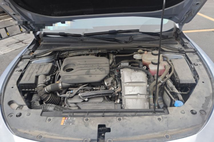 Used Roewe D7 2023 DMH 125km Excellence Edition Engine Bay