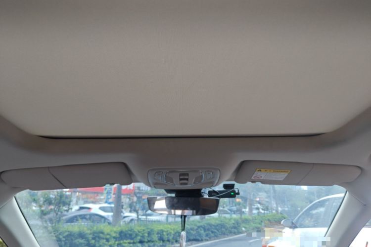 Used Roewe D7 2023 DMH 125km Excellence Edition Headliner