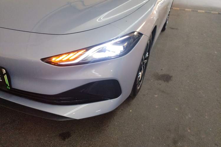 Used Roewe D7 2023 DMH 125km Excellence Edition Left Front Headlight