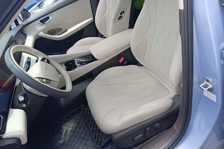 Used Roewe D7 2023 EV 510km Rear-Drive Flagship Edition Left Front Seat