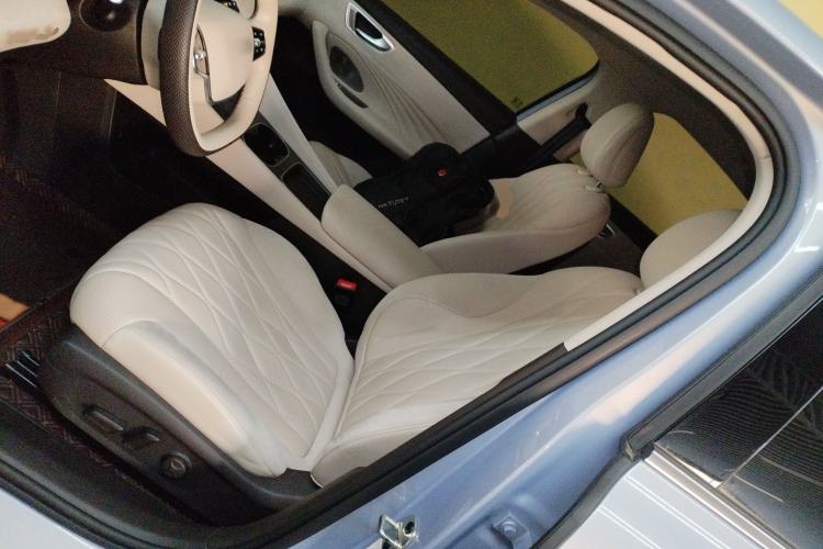 Used Roewe D7 2023 DMH 125km Excellence Edition Left Front Seat