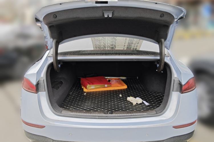 Used Roewe D7 2023 EV 510km Rear-Drive Flagship Edition Trunk