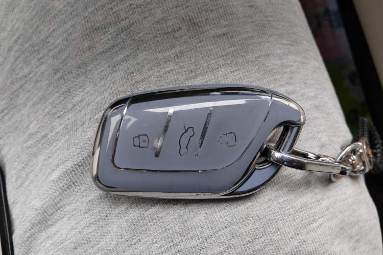 Used Roewe D7 2023 EV 510km Rear-Drive Flagship Edition Vehicle Key