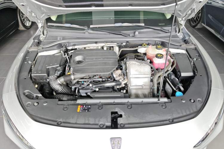 Used Roewe D7 2023 DMH 125km Flagship Edition Engine Bay